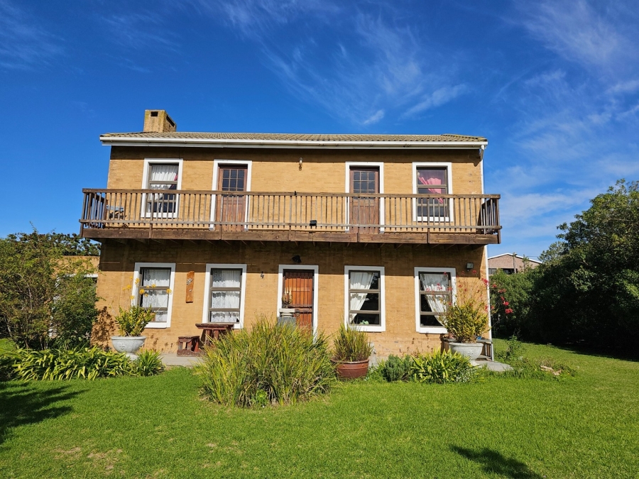 2 Bedroom Property for Sale in Albertinia Western Cape